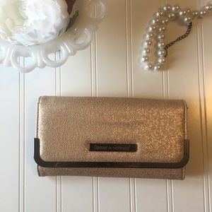 🌿RFID wallet from Damsel in Defense🌿-A2